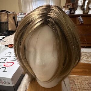 Stylish Brown Wig